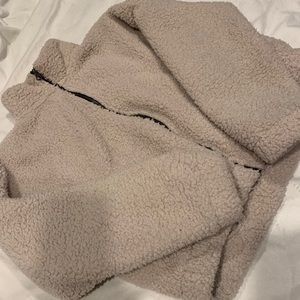 American Eagle Sherpa Zip Up